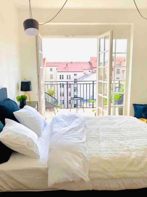 Romantic Terrace In Karlin * Prague