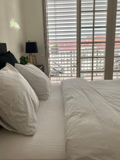 Romantic Terrace In Karlin Apartamento
